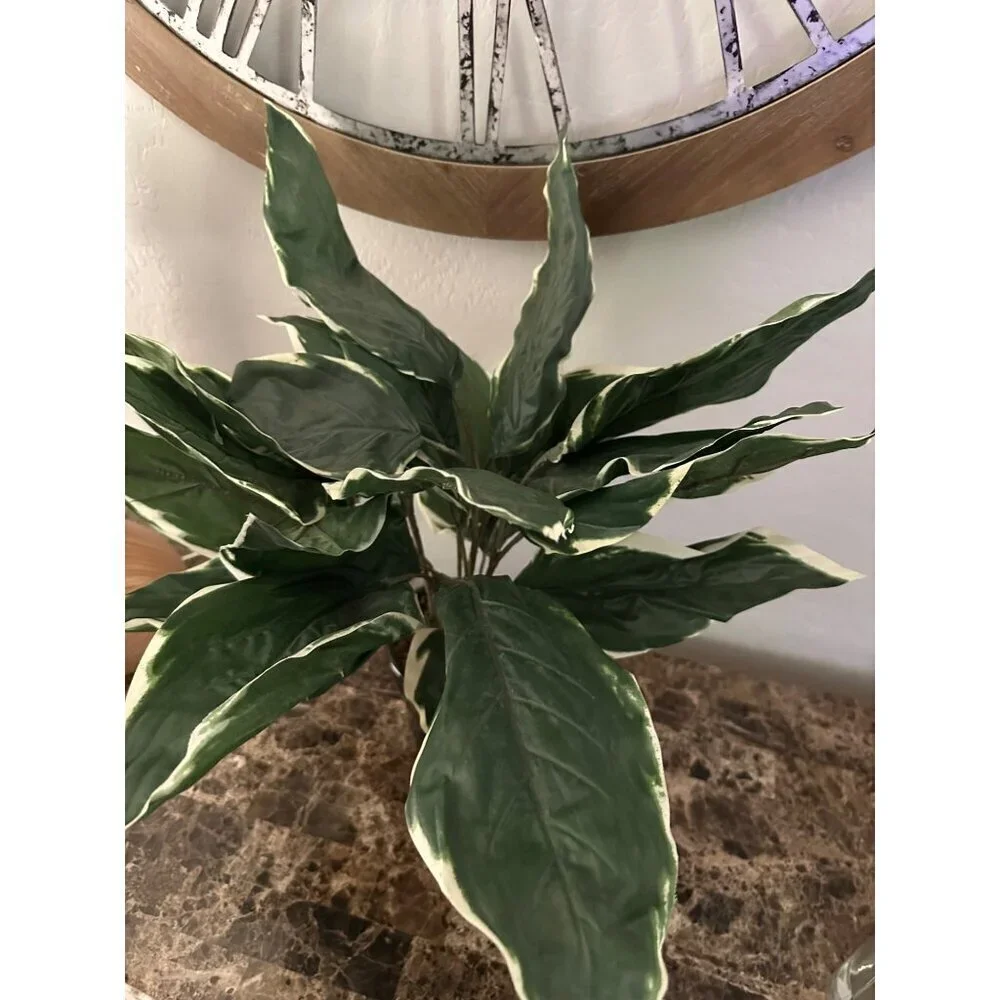 Artificial Green Foliage Plant In Black Pot - Decorative Faux Leaf Arrangement F